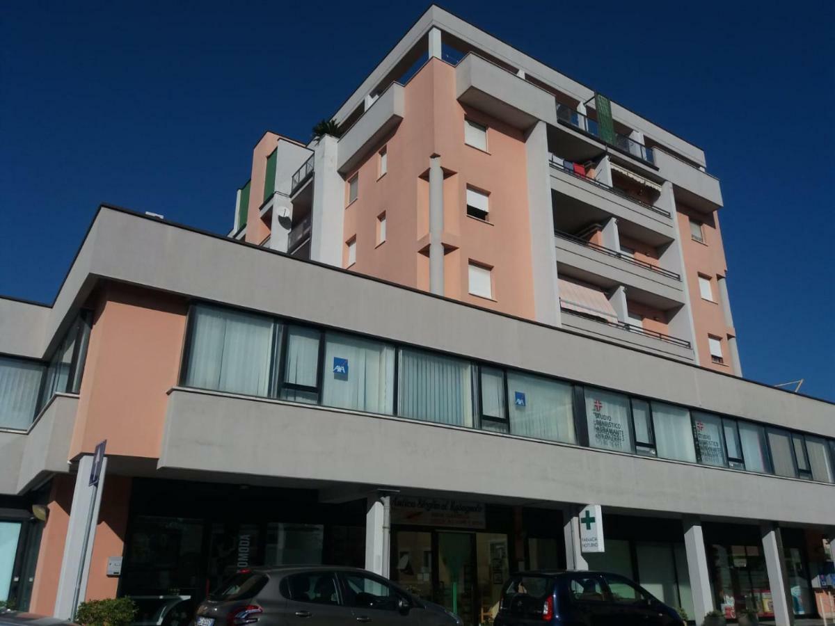 Casa Vacanze Ai piedi di Assisi Bastia Umbra Esterno foto